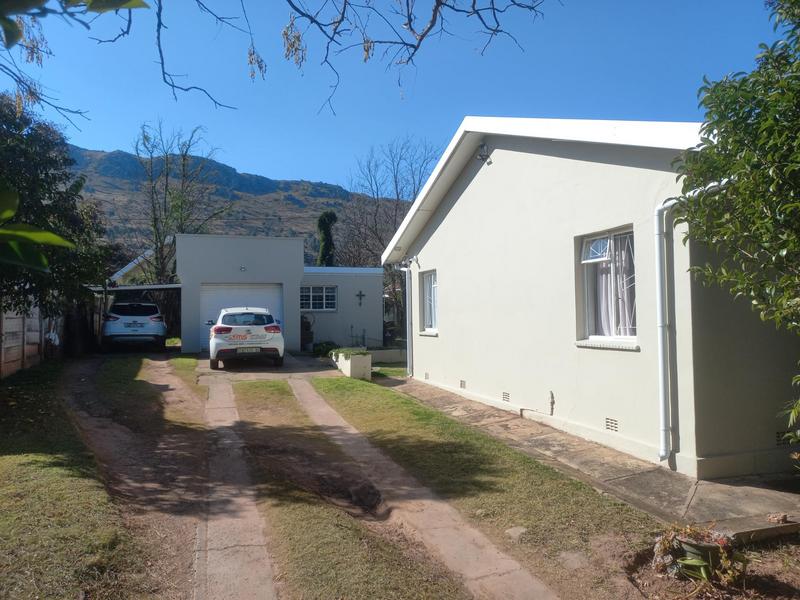 4 Bedroom Property for Sale in Bergsig Eastern Cape